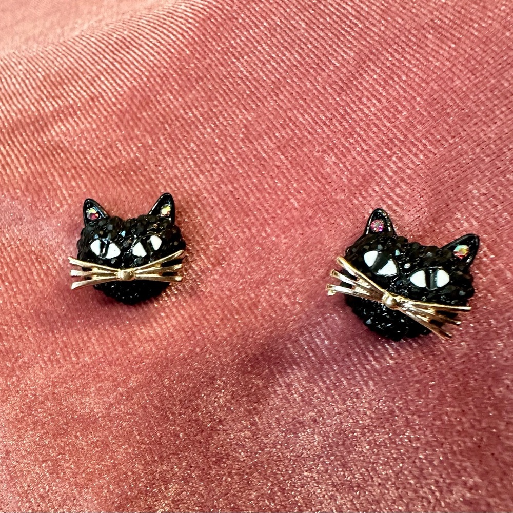 Betsey Johnson Black Cat Stud Earrings